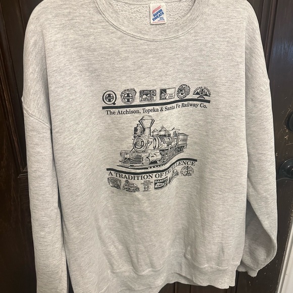 The atchison,topeka & santa fe Railway Co. crewneck Sweater Pullover Fal… - Picture 3 of 4